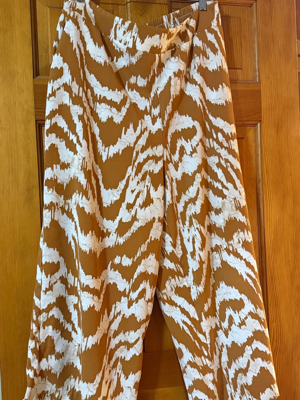 Nine West ~ Size XL Crop Wide Leg Pants - Brown & White Zebra Print with Pockets